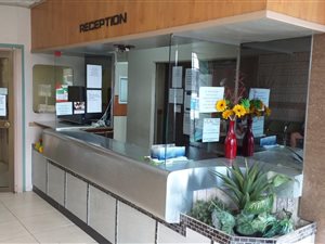 961 m² Commercial space in Jacobs