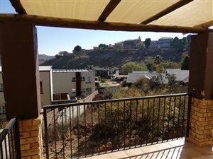 2 Bed Townhouse in Breaunanda