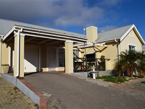 2 Bed House in Langerug