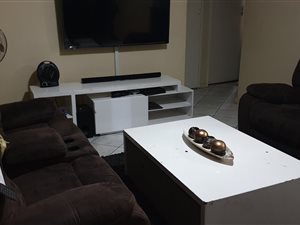 2 Bed House in Doornpoort and surrounds