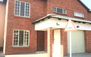 3 Bedroom House in Waterval East