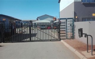 2 Bedroom Apartment in Jabulani