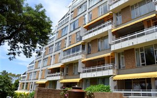 2 Bedroom Apartment in Groenkloof
