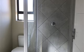 2 Bedroom Flat in Rayton