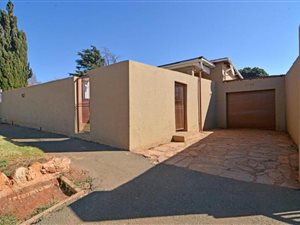 3 Bed House in Newlands
