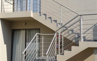 2 Bedroom Apartment in Redstone Country Estate