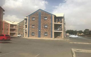1 Bedroom Apartment in Willows