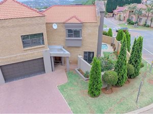3 Bed House in Bassonia Estate