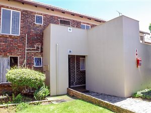 2 Bed Apartment in Edenglen