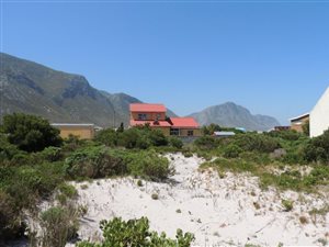 600 m² Land available in Bettys Bay