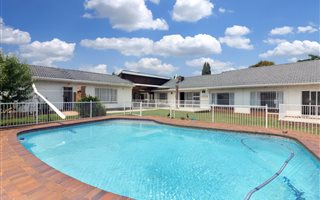 4 Bedroom House in Horison