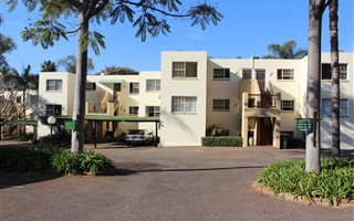 2 Bedroom Apartment in Kosmos Ridge