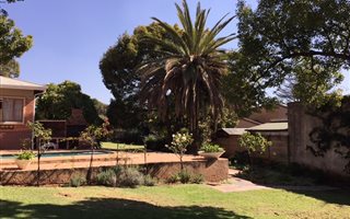 2 Bedroom House in Groenkloof