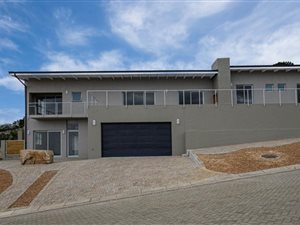 4 Bed House in Fairhaven Country Estate
