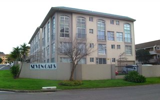 1 Bedroom Apartment in Durbanville Central