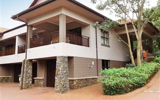 2 Bedroom Apartment in Hilltop Estate