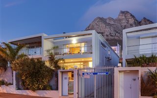 3 Bedroom Townhouse in Camps Bay