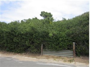 889 m² Land available in Meedingsride