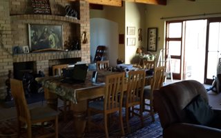3 Bedroom House in Helderrand