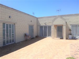 4 Bed House in Schaap Kraal