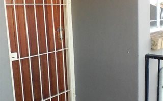 2 Bedroom Flat in Bronkhorstspruit