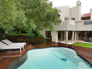 4 Bed House in Kyalami