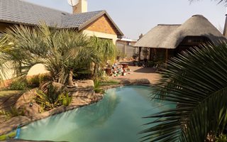 3 Bedroom House in Barry Hertzog Park