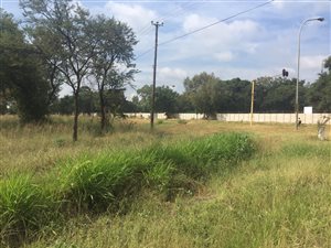 2.2 ha Land available in Winternest
