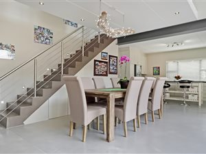 4 Bed House in Stellenbosch Central