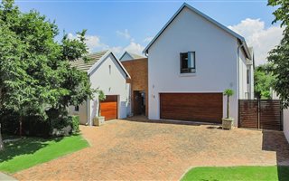 4 Bedroom House in Southdowns Estate