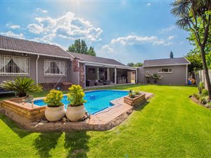 4 Bed House in Atlasville