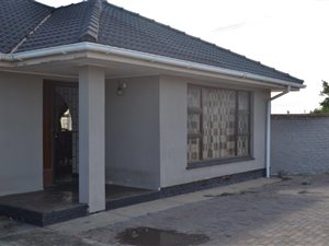 4 Bedroom House in Amalinda