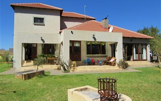 4 Bedroom House in Newmark Estate