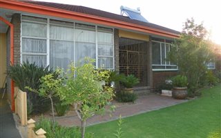 4 Bedroom House in Vanderbijlpark SE