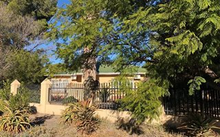 3 Bedroom House in Beaufort West