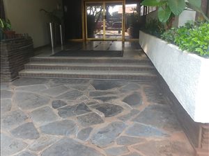 2 Bed Apartment in Parktown