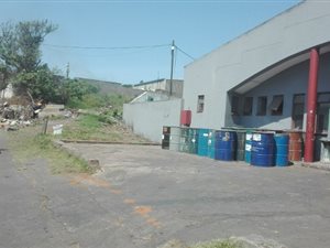 950 m² Industrial space in Mobeni