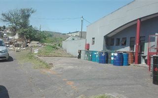 950 m² Industrial space in Mobeni