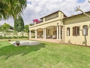 4 Bed House in Dainfern Golf Estate