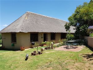 House in Featherbrooke Estate