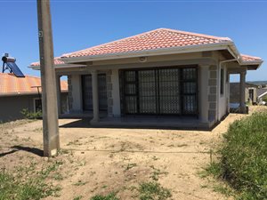 3 Bed House in Lovu