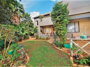 3 Bed Apartment in Radiokop