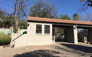4 Bedroom Duplex in Sandhurst
