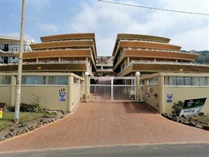 3 Bed Apartment in Tongaat Beach