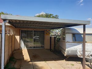 3 Bed House in Naudeville