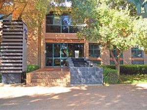 600 m² Commercial space in Halfway Gardens