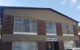 2.5 Bedroom Flat in Rosettenville