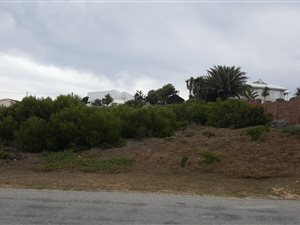 882 m² Land available in Mossel Bay