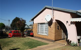 3 Bedroom House in Primrose