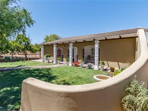 3 Bed House in Oudtshoorn Central